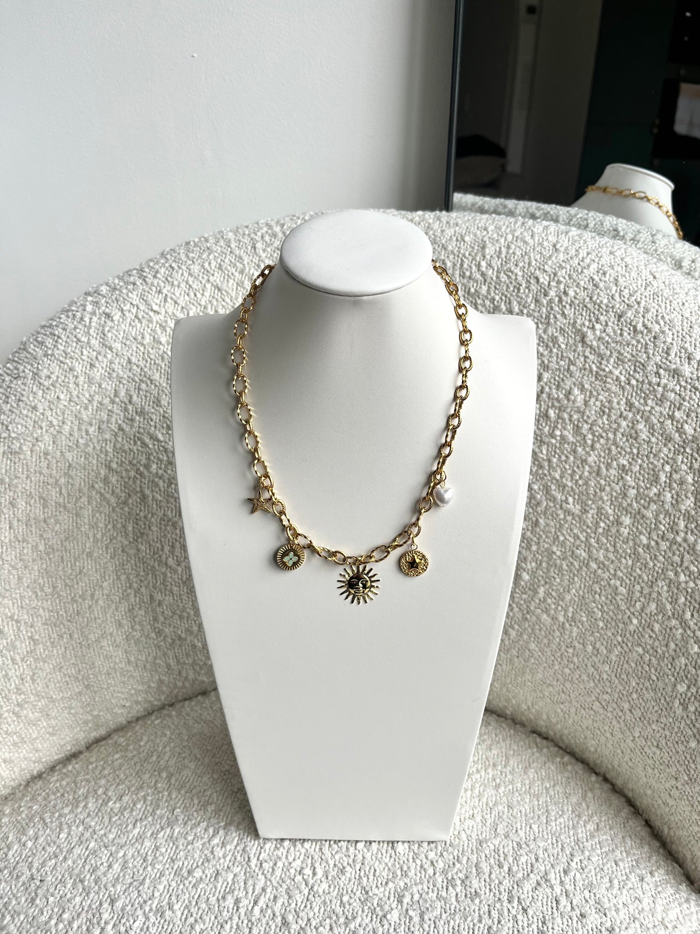 Collier étoile verte