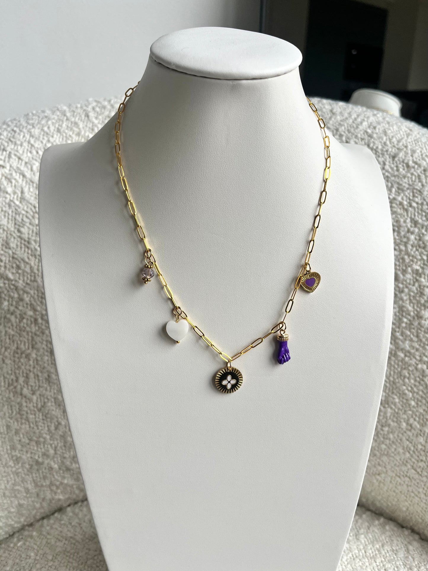 Collier fin étoile blanche