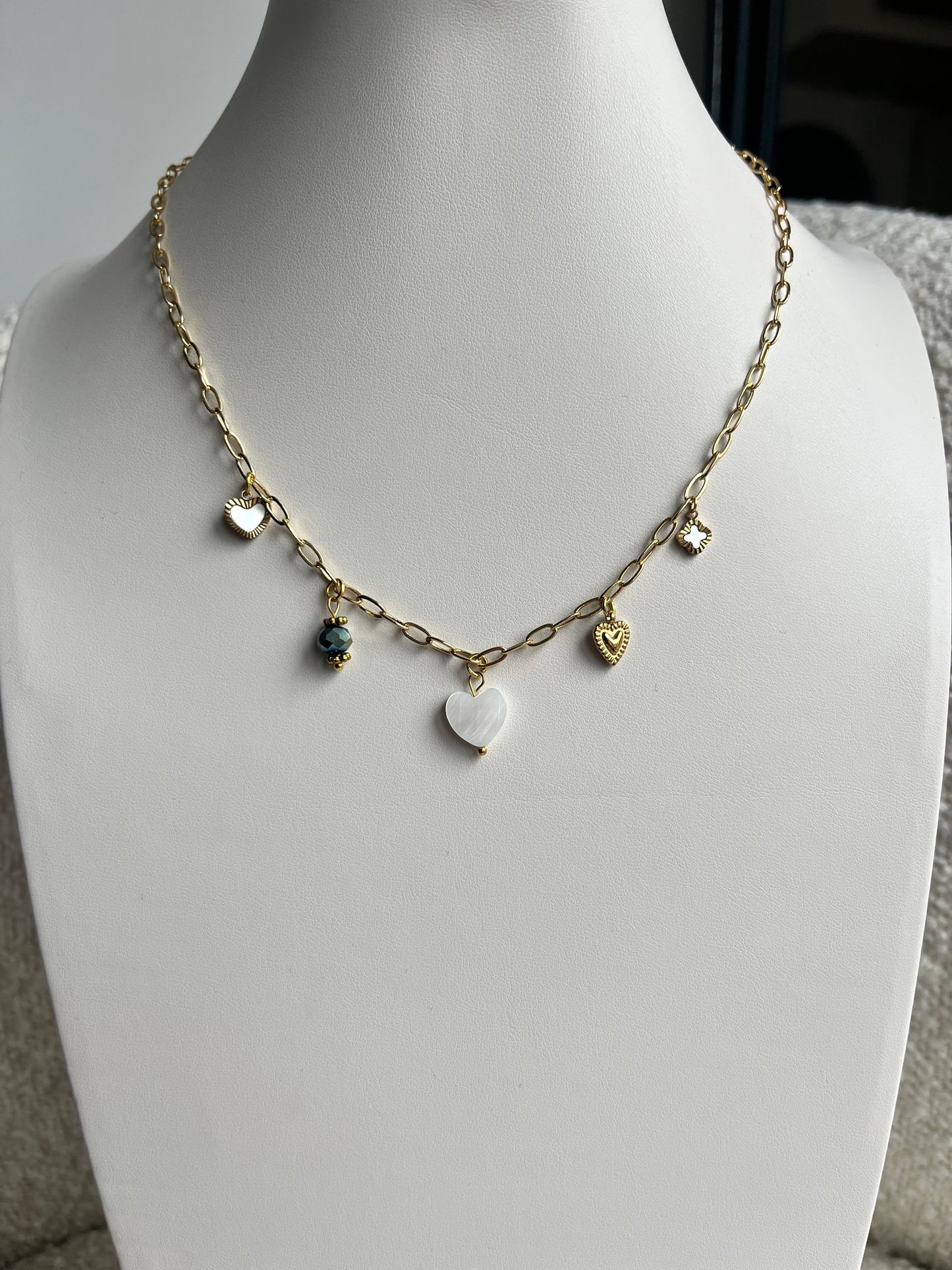 Collier bloom